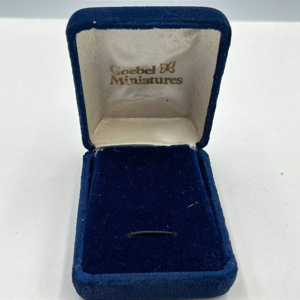 Vintage Goebel‎ Miniatures Blue Velvet Jewelry Box Presentation Case Hinged